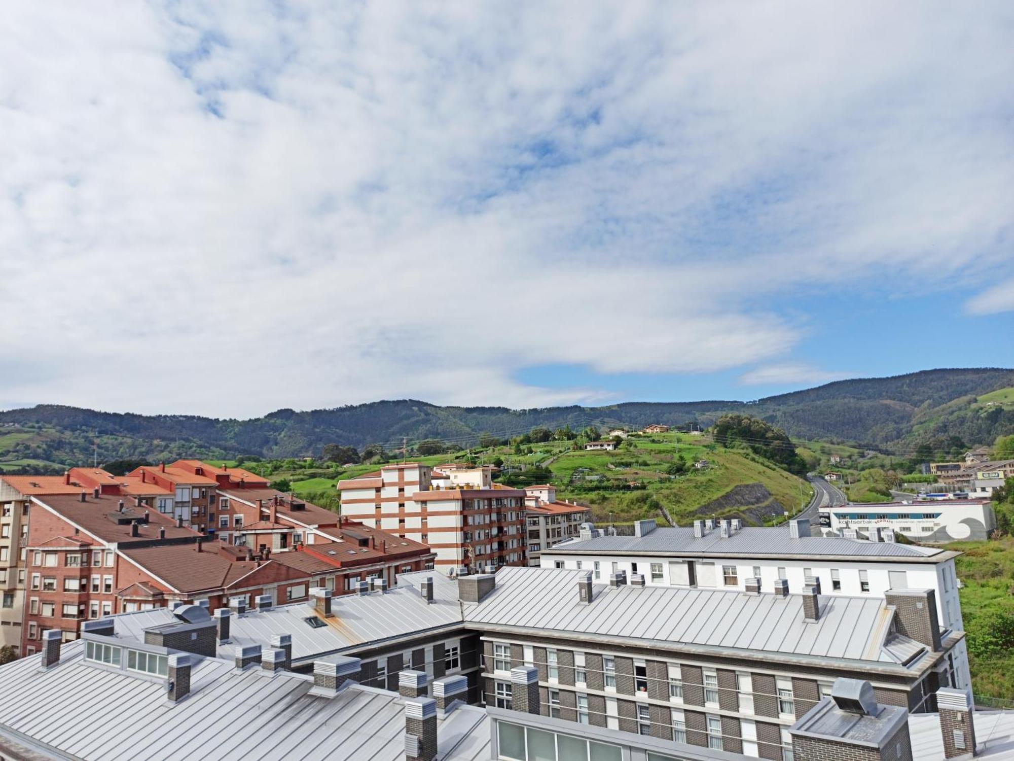 Apartamento Patxike Con Plaza De Garaje Apartment Bermeo Bilik gambar